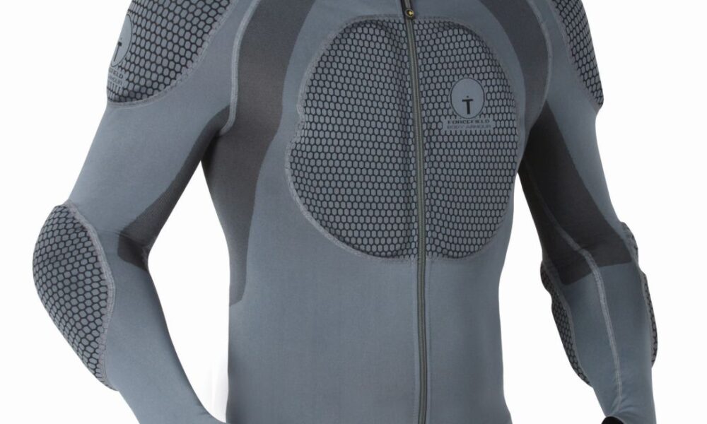 what-are-the-benefits-of-wearing-riding-armor-under-clothing?